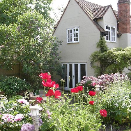 Motts Bed & Breakfast Great Dunmow Exteriér fotografie